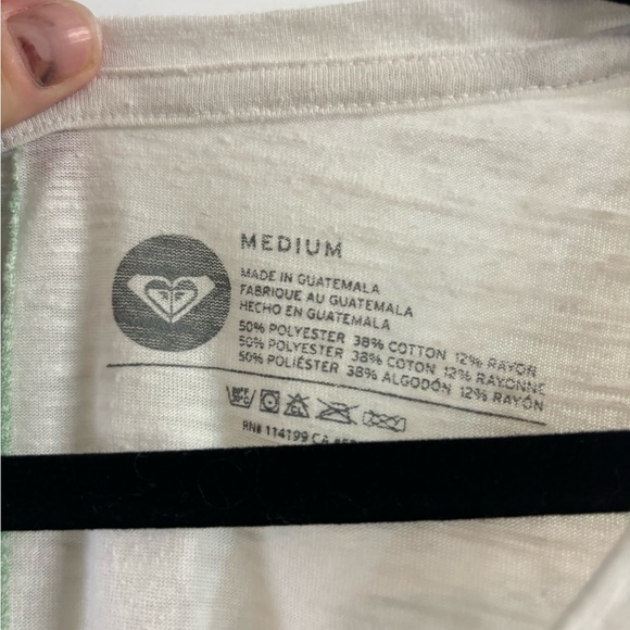 Roxy Tee - Picture 2 of 3